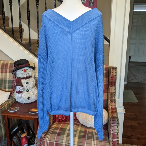 Waffle knit long sleeve top - Picture 4 of 8